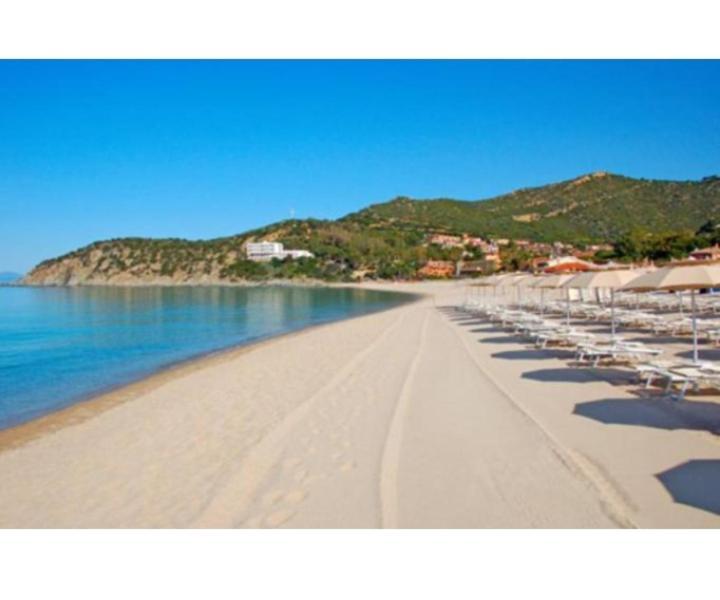 Vacanze A Solanas Con Clima Cup1863 エクステリア 写真